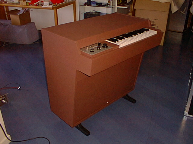 BrownTron1.jpg